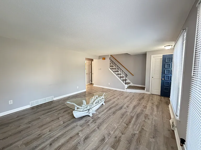 4118 Highview Pkwy — Photo 9