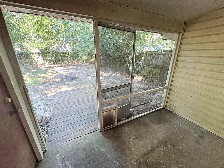 3245 Mound Dr — Photo 19