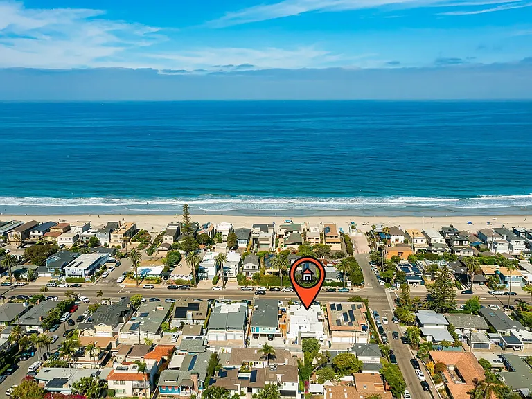 1943 Coast Blvd #A — Photo 4