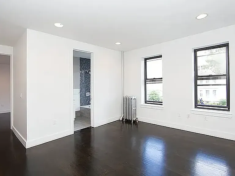 2520 Foster Ave #3A — Photo 3