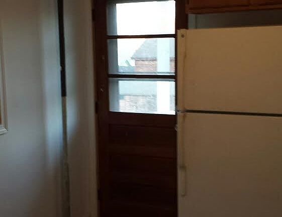 5th image of 1120 Cedar Ave APT 1