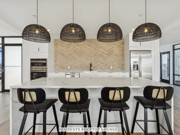 6901 Madison Street image 45 of 49