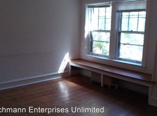 2577 N Stowell Ave #G, Milwaukee, WI 53211