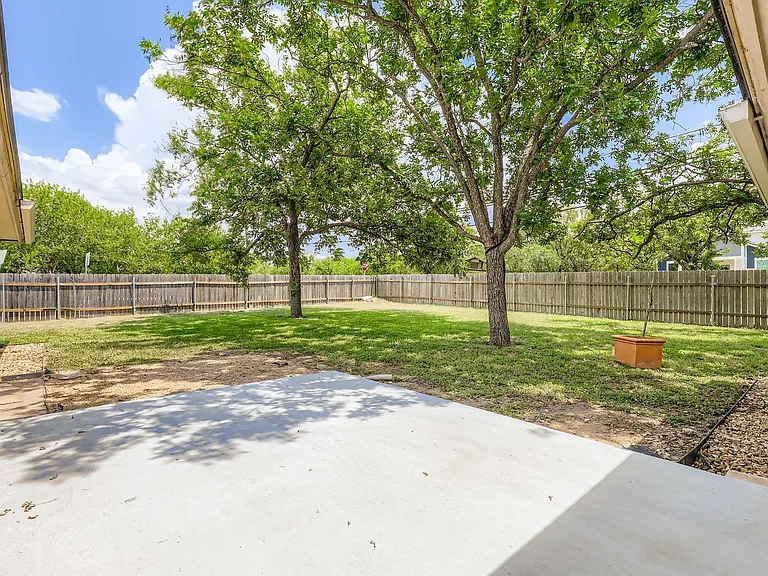 5313 Basswood Ln — Photo 26