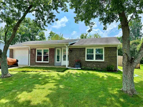 307 Fairfax Ct, Garrett, IN 46738