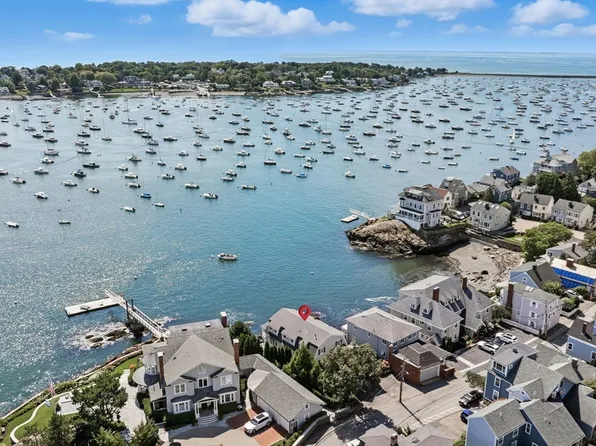 131 Front St, Marblehead, MA 01945