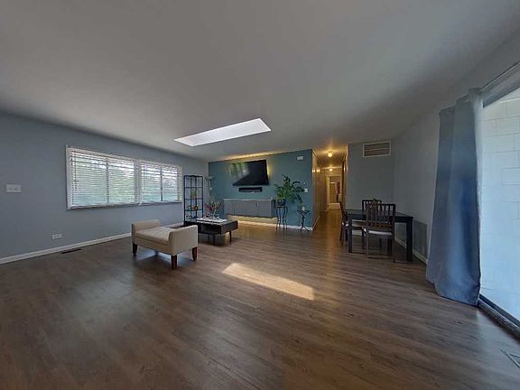 5th image of 6131 Kit Carson Dr #38-4
