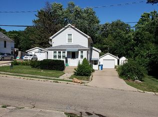 1001 Monks Ave, Peru, IL 61354