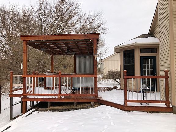 3rd image of 1010 Crimson King Pkwy
