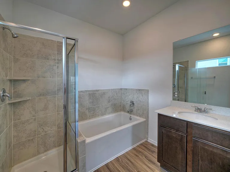 1317 Linwood St — Photo 20