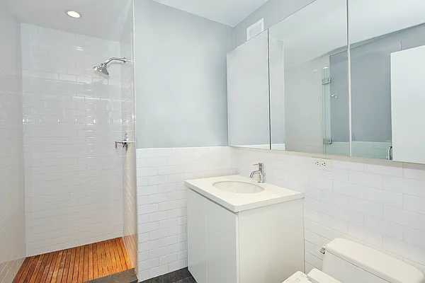Sold by Compass | media 9