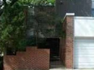 2096 Hyde Park Rd, Detroit, MI 48207