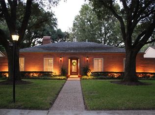 10042 Wickersham Ln, Houston, TX 77042
