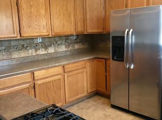 1208 Revere Ln, Pueblo, CO 81001