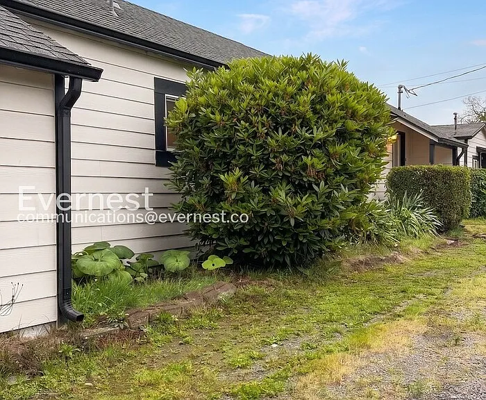 43406 SE North Bend Way #6 — Photo 2