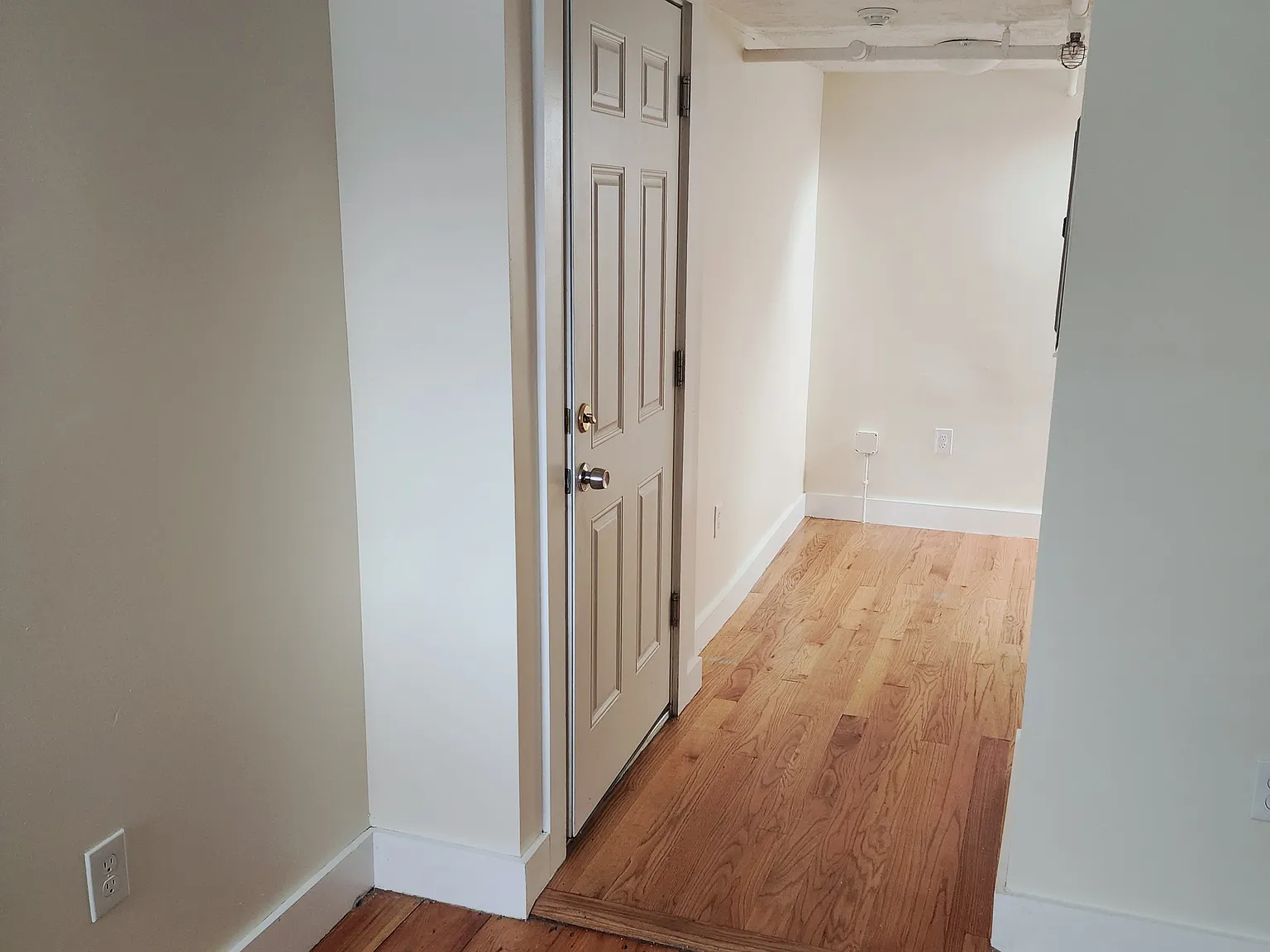 Studio, $1,295 — Photo 3