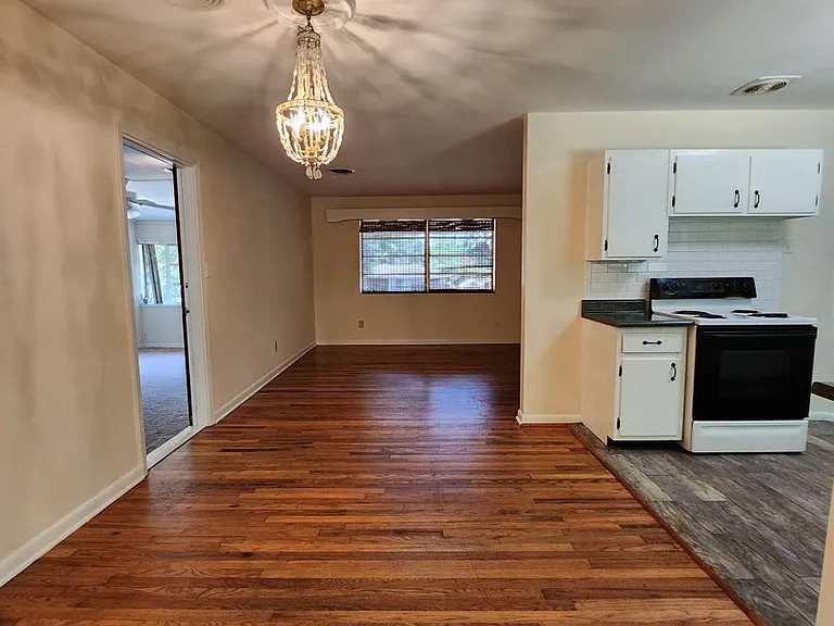 1226 Brandt Dr — Photo 8