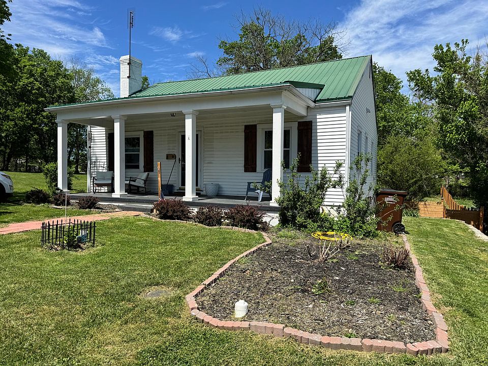 1st image of 111 Dickerson Ct