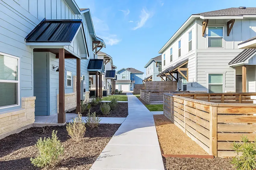 Seagrass Cottages at Northshore — Photo 2