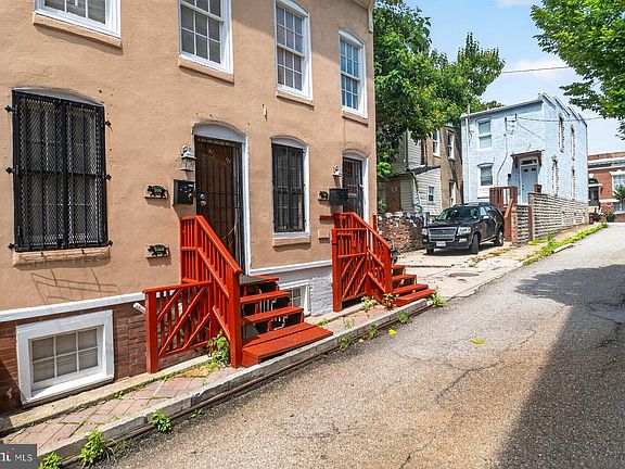 3rd image of 506 Callender St