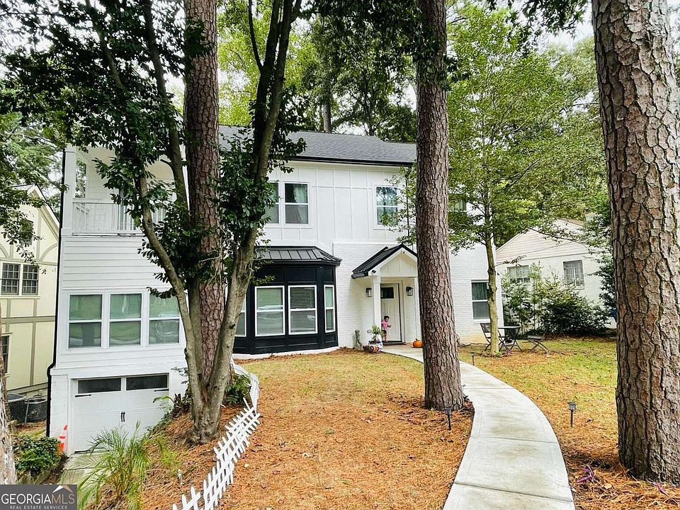 1st image of 658 Darlington Cir NE