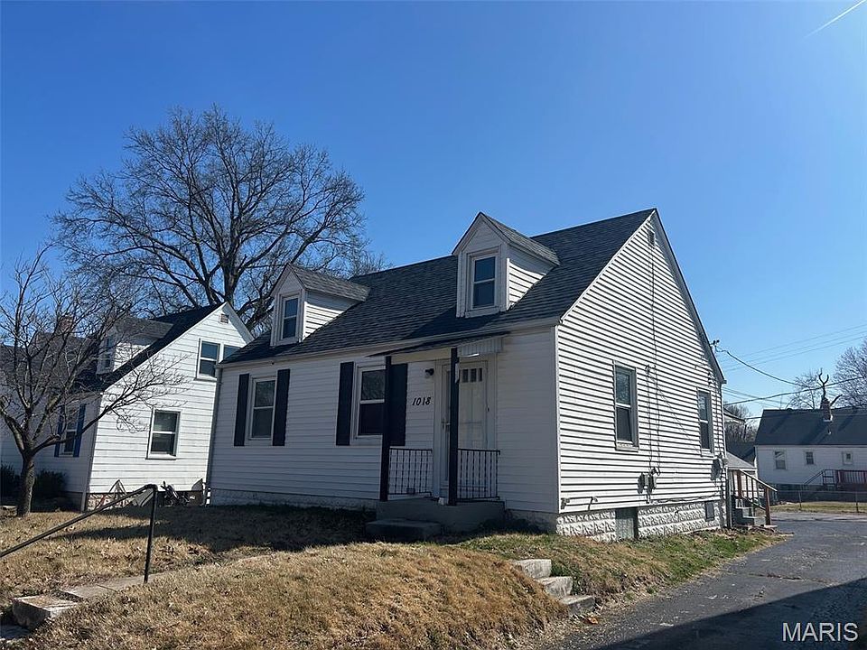 1st image of 1018 Lakeview Ave