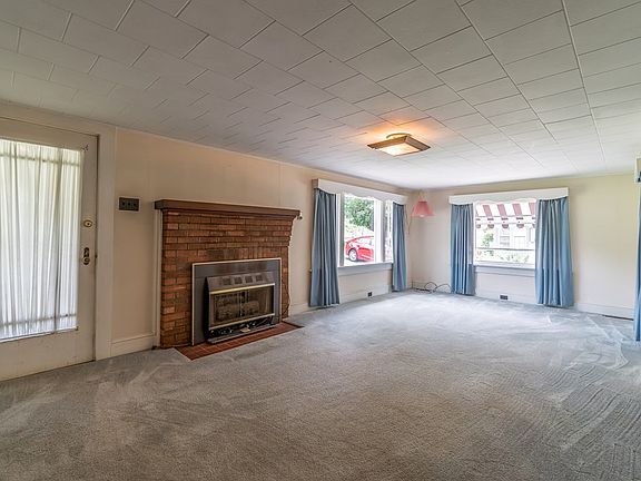 5th image of 4024 Skyland Dr