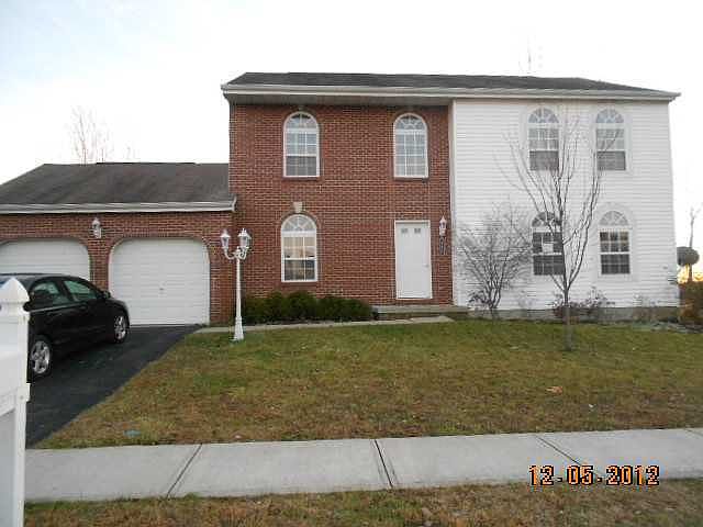 1st image of 195 Wellington Pl SW