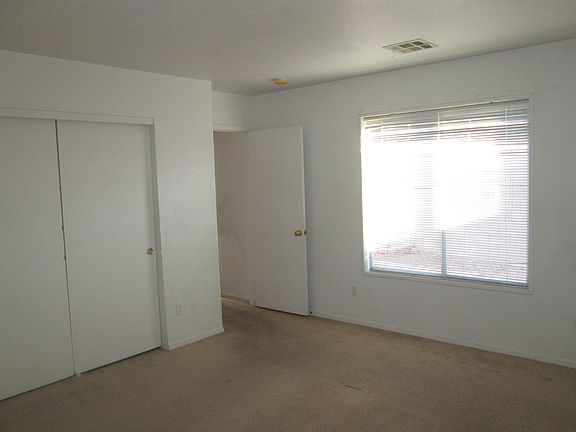 4th image of 8641 Hidden Pines Ave