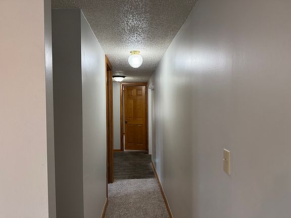 3rd image of Unit 37
