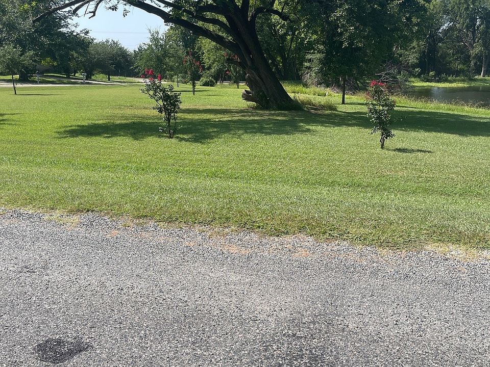 1st image of Randall Terrace Rd
