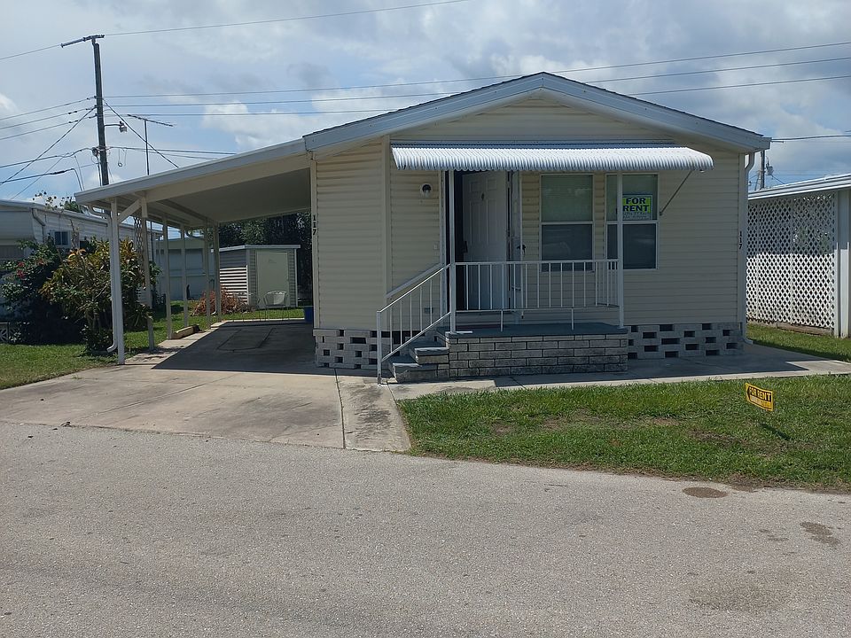 1st image of 117 52nd Avenue Dr W