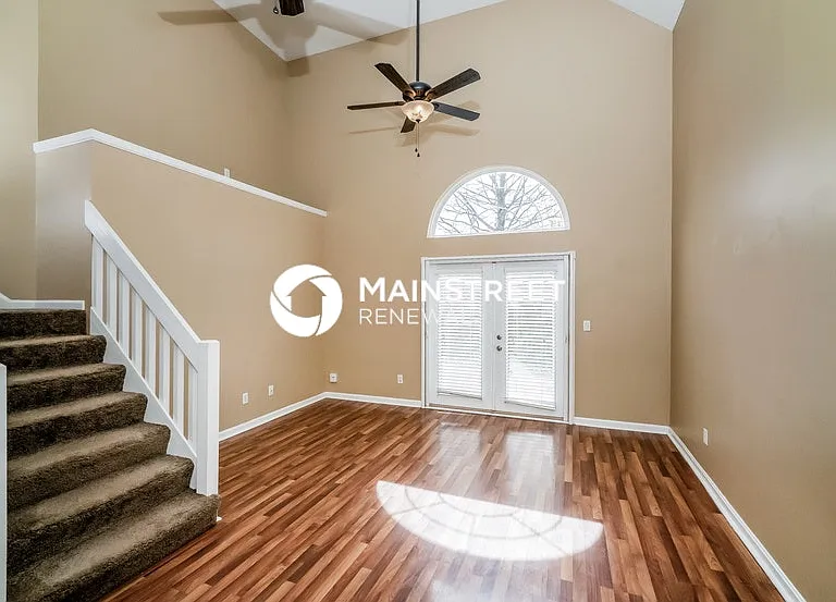 11400 Catalpa View Ct — Photo 8