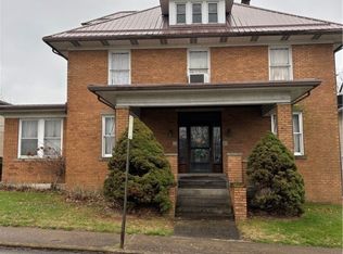 901 Pittsburgh St, Connellsville, PA