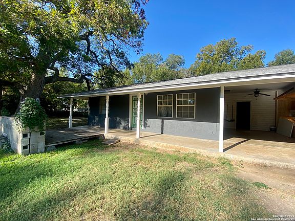 4th image of 351 GUADALUPE RIVER DR
