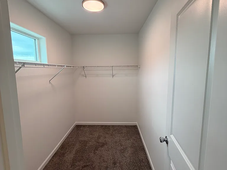 1344 Theo Way — Photo 9