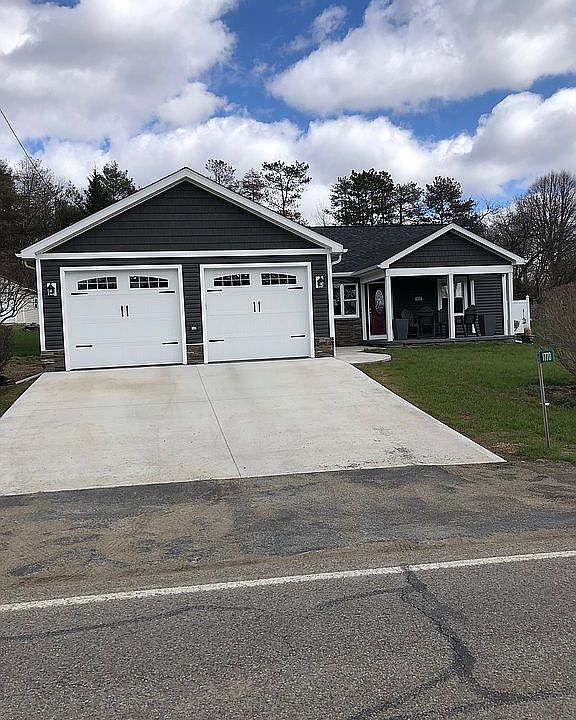 2nd image of 1770 Dugan Rd