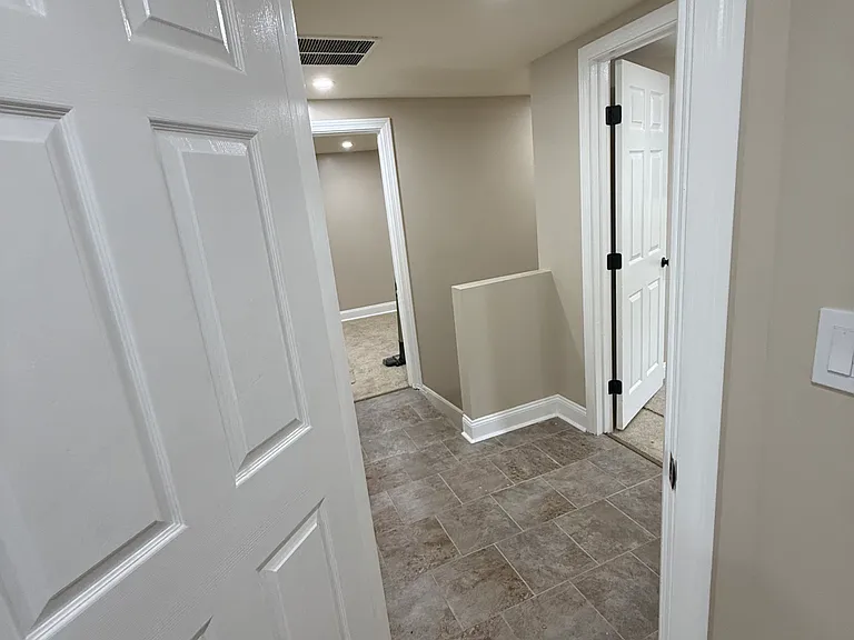 1440 N Main St — Photo 4