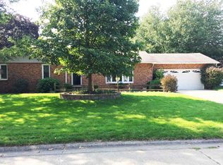 51277 Sandyridge Ln, South Bend, IN