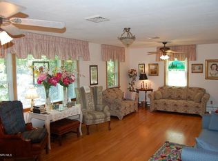 275 Overhill Rd, Christiansburg, VA 24073