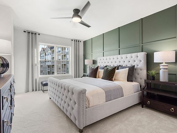 Luxurious Owner s Suite