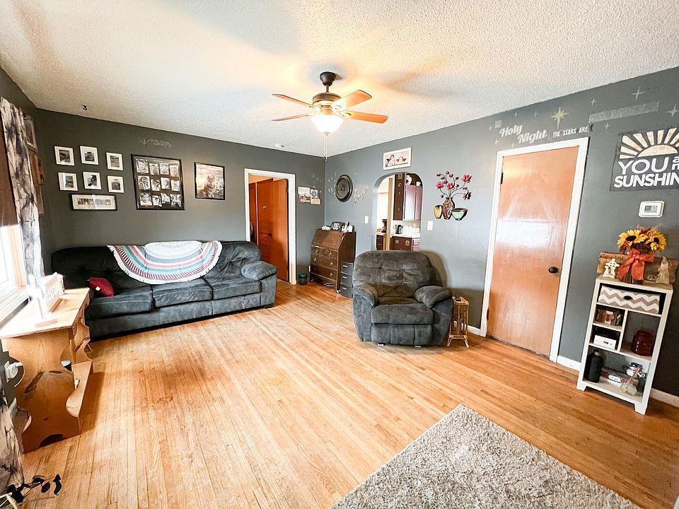 506 Frontier Rd, Brewster, MN 56119 MLS 6330342 Zillow