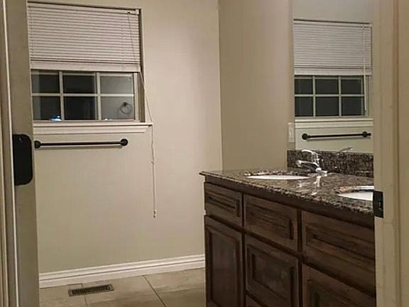 2nd image of 1221 S Crutcher Ave #1