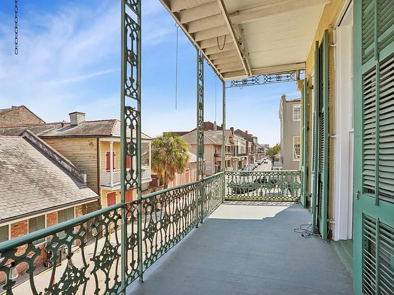 1014 Dumaine St #B — Photo 18
