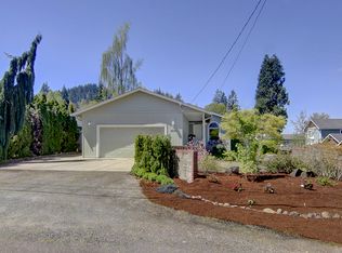 252 S 70th St, Springfield, OR 97478