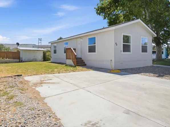 48 Nuclear Ln, Richland, WA 99354