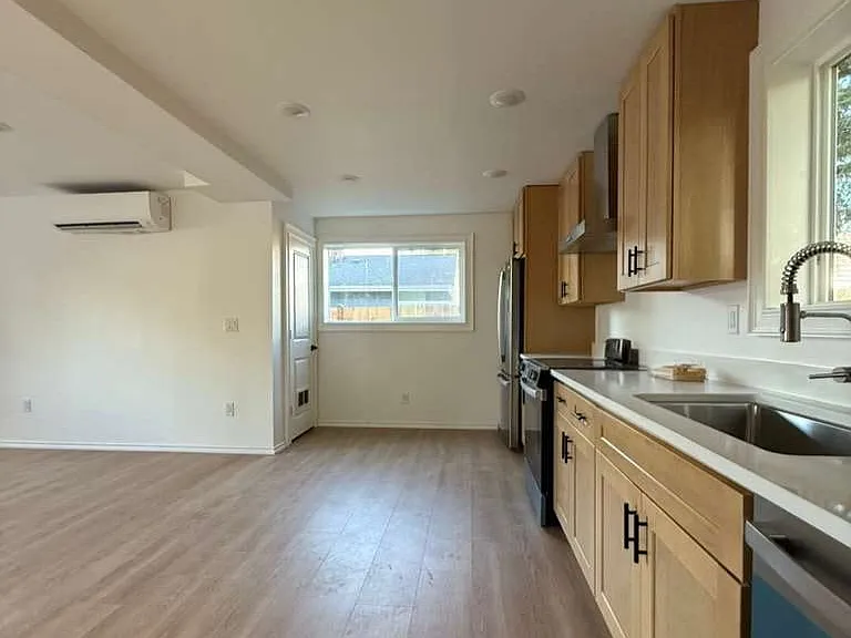 7216 Beverly Ln #B — Photo 5