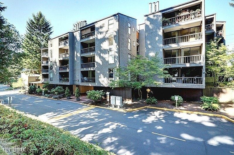 1st image of 6355 137th Ave NE APT 314
