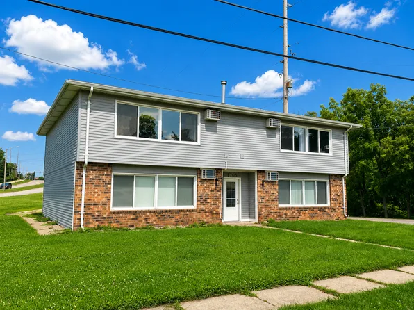 Valley High Apartments - 1705, 1705 Edgewood Dr NW #2, Cedar Rapids, IA 52405