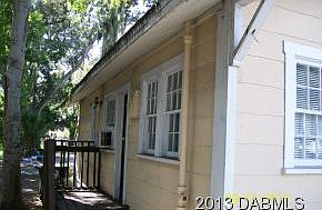 5th image of 116 Emmett St